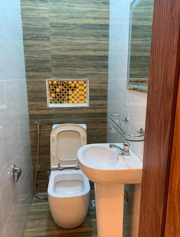 God'S Touch Apartments Remi Fani Kayode Gra. Ikeja Exterior foto