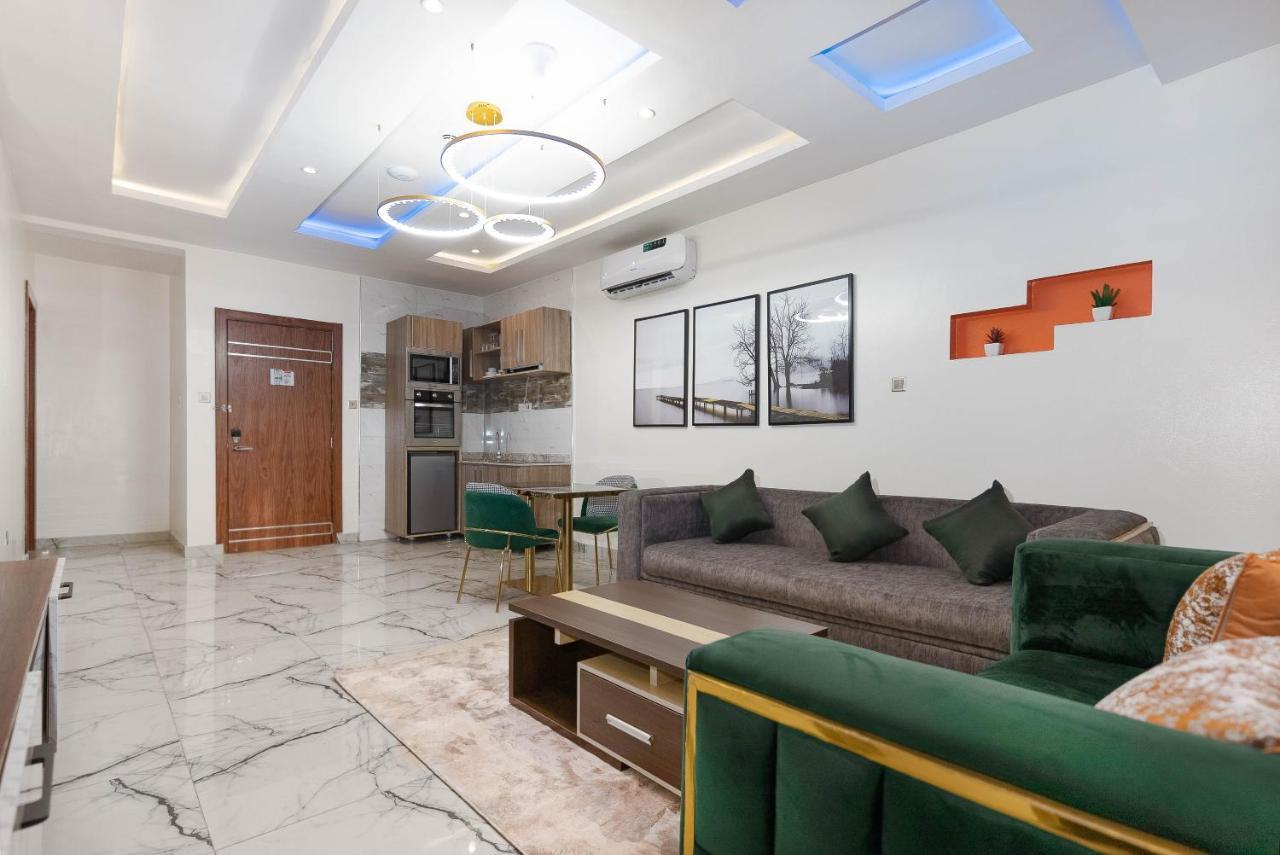 God'S Touch Apartments Remi Fani Kayode Gra. Ikeja Exterior foto